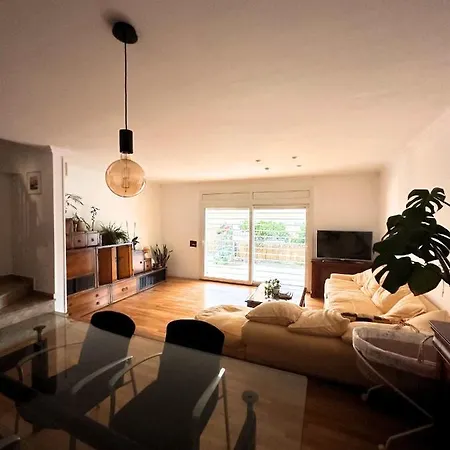 Triplex En 펜션