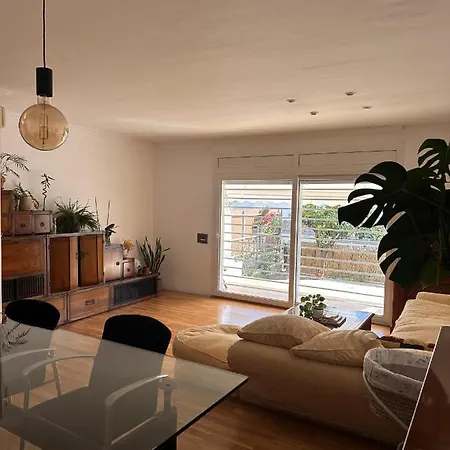 펜션 Triplex En 시체스